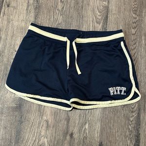 Women's size large polyester athletic shorts
